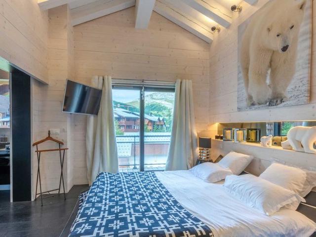 Prestige and luxury in the heart of Val-d'Isère, close to the slopes FR-1-694-323 - Val d'Isère Centre