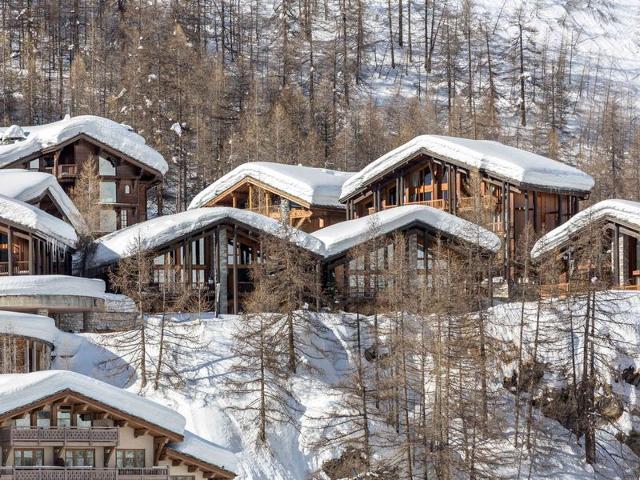 Charming 2-bedroom apartment with balcony and WiFi in Val-d'Isère FR-1-694-201 - Val d'Isère Centre