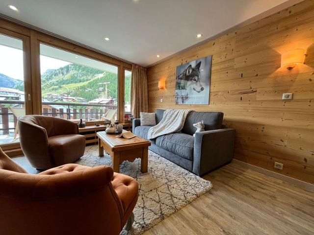 Modern apartment with balcony, WiFi and equipped kitchen FR-1-694-168 - Val d'Isère Centre