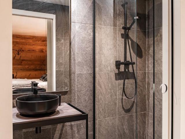 Gorgeous 6-room chalet, jacuzzi and sauna, near slopes in La Plagne Montalbert FR-1-755-24 - Plagne Montalbert