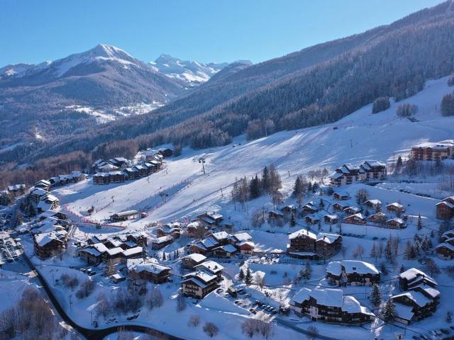 Gorgeous 6-room chalet, jacuzzi and sauna, near slopes in La Plagne Montalbert FR-1-755-24 - Plagne Montalbert