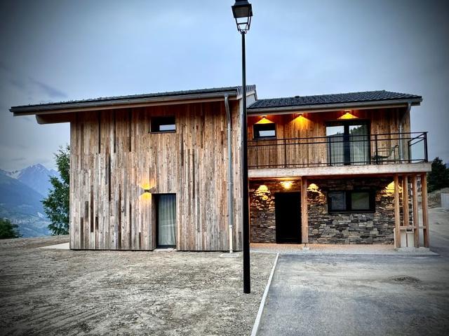 Gorgeous 6-room chalet, jacuzzi and sauna, near slopes in La Plagne Montalbert FR-1-755-24 - Plagne Montalbert