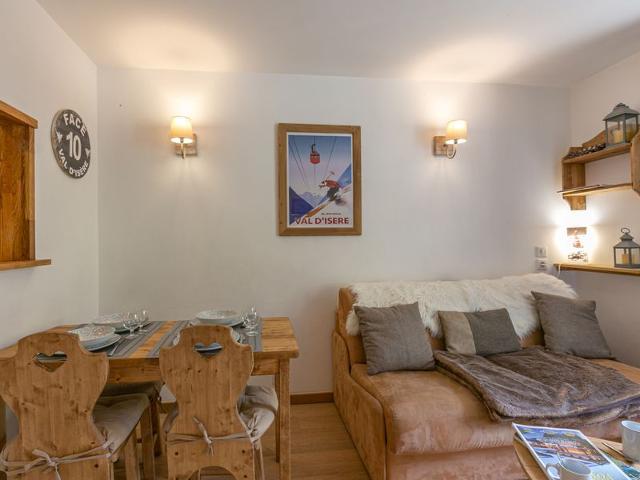 Charming ski-in/ski-out apartment with wifi FR-1-694-157 - Val d'Isère Centre