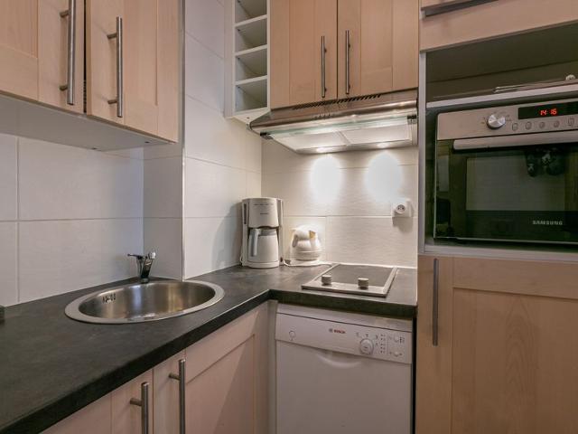 Charming ski-in/ski-out apartment with wifi FR-1-694-157 - Val d'Isère Centre