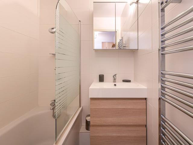 Charming ski-in/ski-out apartment with wifi FR-1-694-157 - Val d'Isère Centre