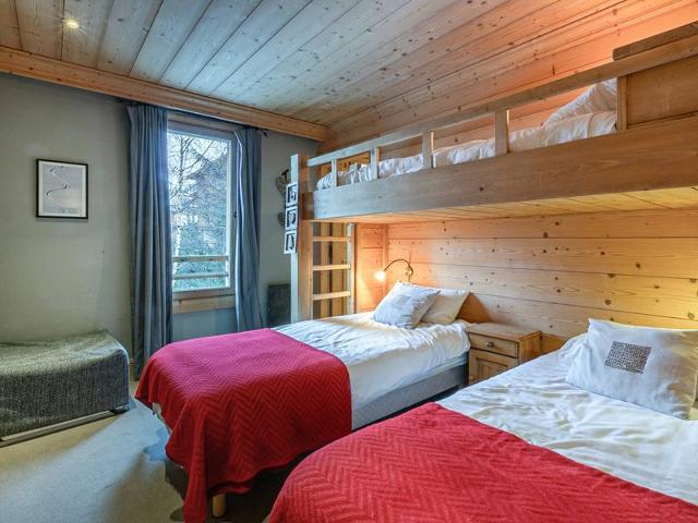 Luxury Chalet with Spacious Interiors, Fireplace, Sauna, and Mountain Atmosphere FR-1-694-14 - Val d'Isère Centre