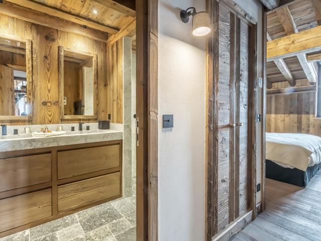 Luxury 5-room duplex at the foot of the slopes with hammam and fireplace FR-1-694-87 - Val d'Isère Centre