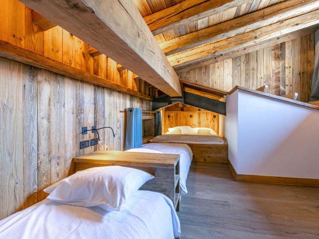 Luxury 5-room duplex at the foot of the slopes with hammam and fireplace FR-1-694-87 - Val d'Isère Centre