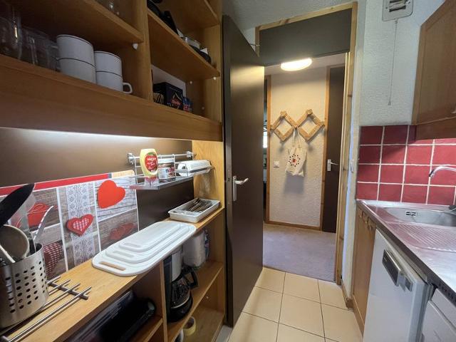 Appartment Nantchu MO-NTU010 - Méribel Les Allues 1200
