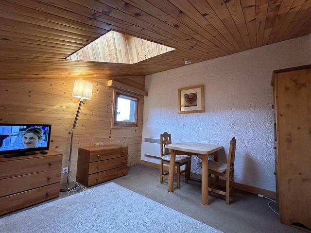 Appartment Nantchu MO-NTU014 - Méribel Les Allues 1200