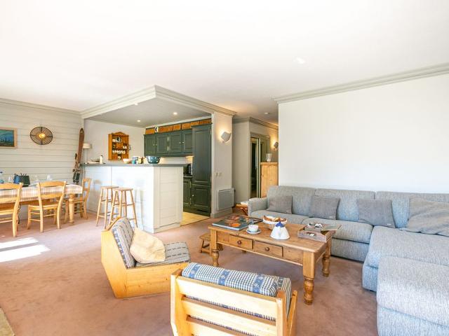 Luxury apartment with fireplace and parking at the slopes FR-1-694-247 - Val d'Isère Le Châtelard