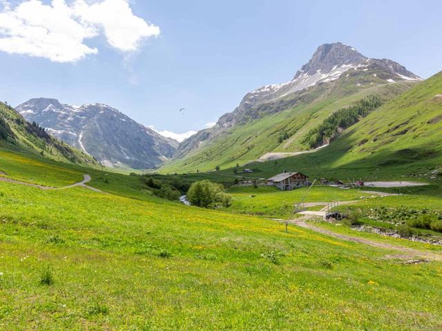 Luxury apartment with fireplace and parking at the slopes FR-1-694-247 - Val d'Isère Le Châtelard