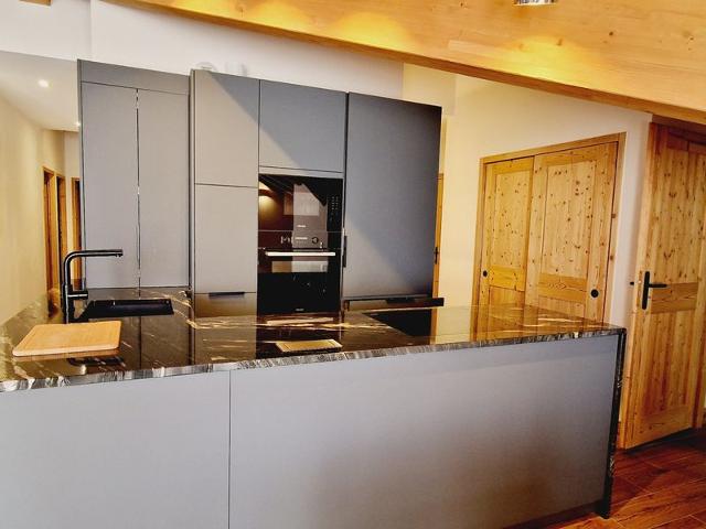 Beautiful 3-Bed Apt in Plagne Montalbert with Fireplace, WIFI, Parking & Terrace FR-1-755-28 - Plagne Montalbert