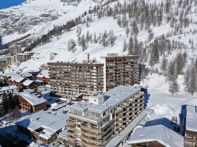 Résidence ISERAN 2000 - Val d'Isère Centre