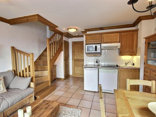 Duplex apartment in the center, 20m from slopes, 7 pax, WIFI, free parking FR-1-755-27 - Plagne Montalbert