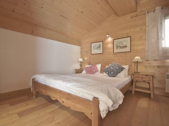 Duplex for 8, 3 bedrooms, south-facing balcony, walk to slopes FR-1-391-184 - Le Grand Bornand