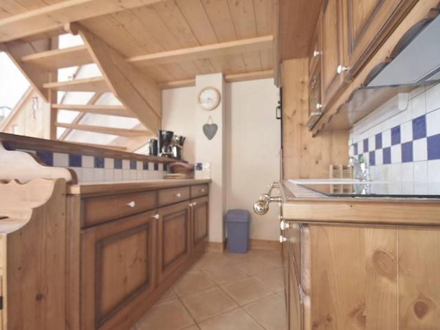 Duplex for 8, 3 bedrooms, south-facing balcony, walk to slopes FR-1-391-184 - Le Grand Bornand