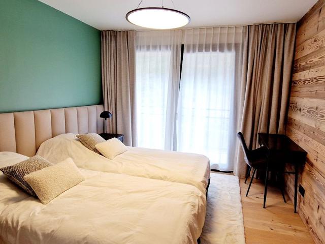 Luxury chalet with sauna, ski room and parking near the slopes FR-1-755-30 - Plagne Montalbert