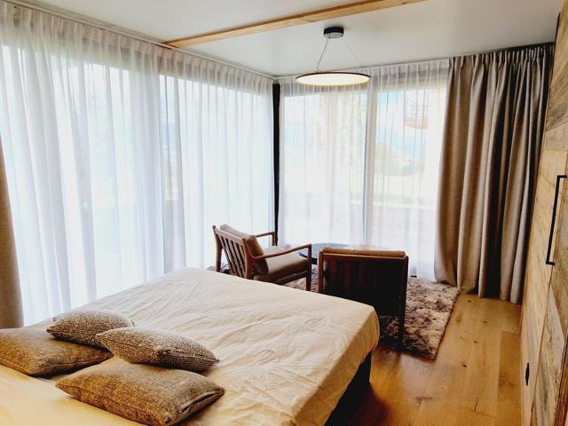 Luxury chalet with sauna, ski room and parking near the slopes FR-1-755-30 - Plagne Montalbert