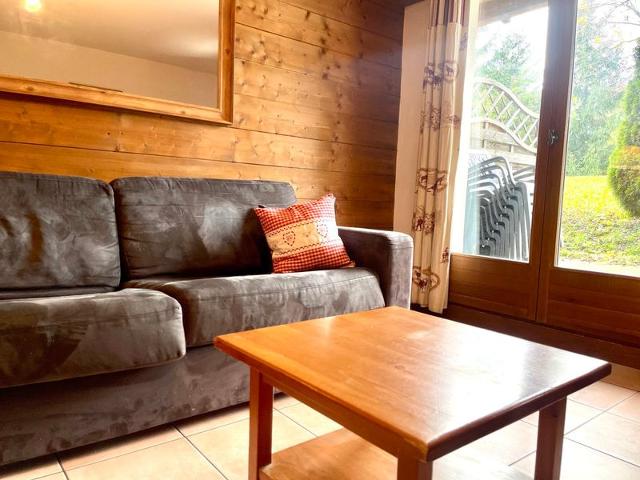 Triplex apartment with pool, parking, pets allowed FR-1-624-169 - Samoëns