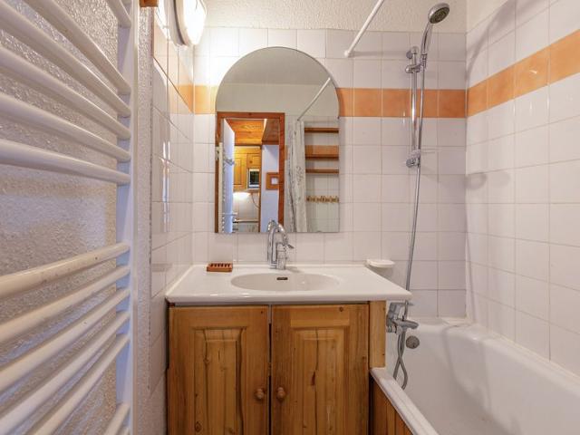 Cozy studio with WIFI, near center and slopes FR-1-694-72 - Val d'Isère Centre