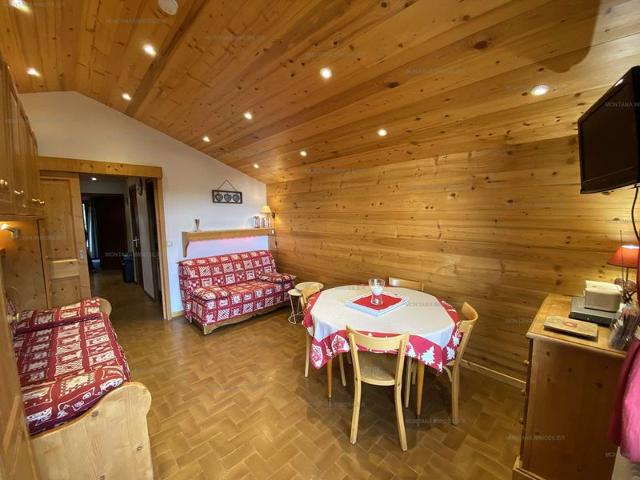 Spacious 2-room apartment for 5 in Chinaillon, balconies FR-1-458-211 - Le Grand Bornand