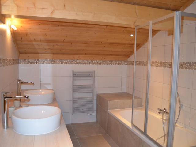 Luxury 5-star chalet for 10, near slopes with garage, Le Grand-Bornand FR-1-467-93 - Le Grand Bornand