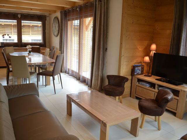 Luxury 5-star chalet for 10, near slopes with garage, Le Grand-Bornand FR-1-467-93 - Le Grand Bornand