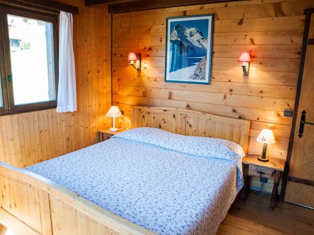 Spacious 4-bedroom Chalet near slopes, Le Grand Bornand FR-1-467-134 - Le Grand Bornand