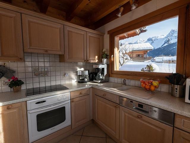 Spacious chalet 10 pers. near ski slopes, private parking FR-1-467-135 - Le Grand Bornand