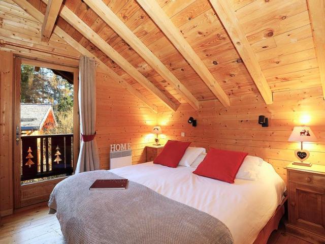 Luxury chalet 8 bedrooms with sauna and parking in Courchevel La Tania FR-1-575-232 - La Tania