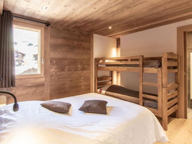 Cozy apartment with sauna and spa, ski-in location FR-1-467-141 - Le Grand Bornand