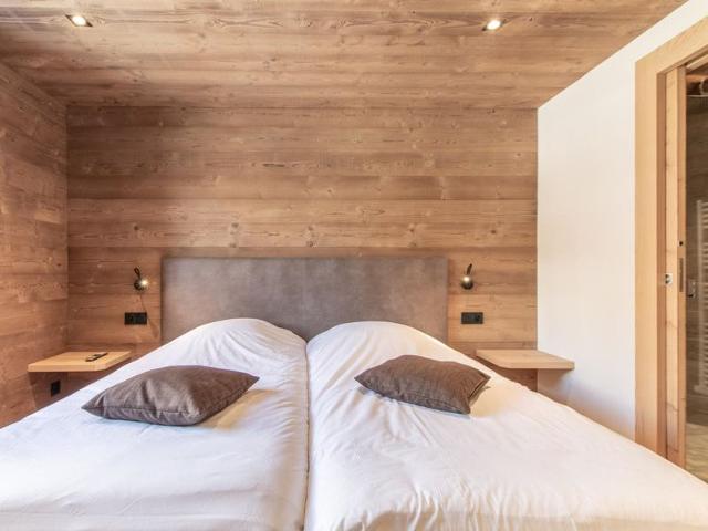 Cozy apartment with sauna and spa, ski-in location FR-1-467-141 - Le Grand Bornand