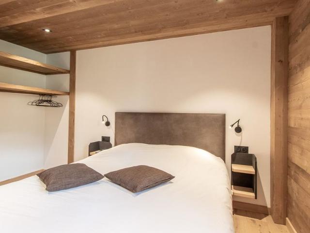 Cozy apartment with sauna and spa, ski-in location FR-1-467-141 - Le Grand Bornand