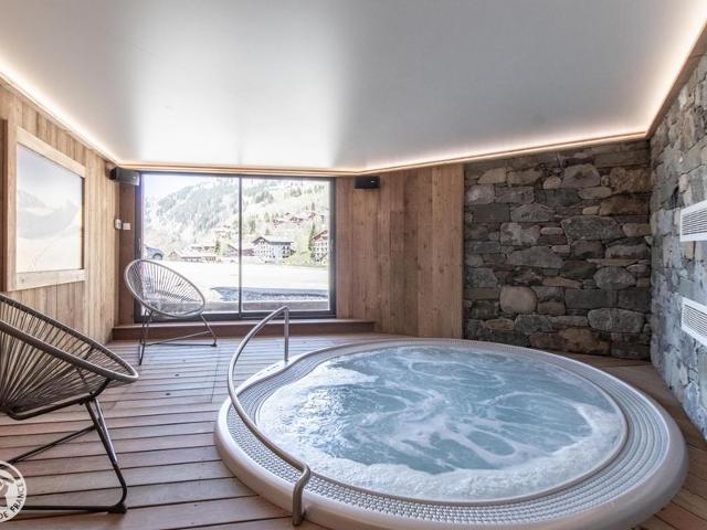 Cozy apartment with sauna and spa, ski-in location FR-1-467-141 - Le Grand Bornand