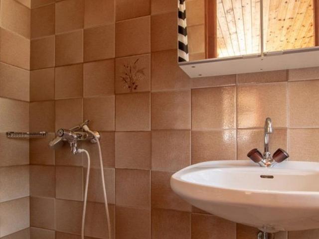 Apartment for 9 with sauna and spa at ski slopes, private parking FR-1-467-142 - Le Grand Bornand