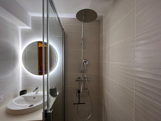 Design and cozy T2 in La Clusaz with south terrace and private garage FR-1-459-235 - La Clusaz