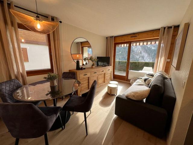 Design and cozy T2 in La Clusaz with south terrace and private garage FR-1-459-235 - La Clusaz