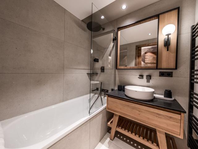 Luxury chalet with sauna, home cinema and Norwegian tub FR-1-613-127 - Méribel Les Allues 1200