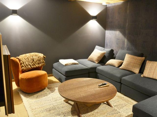 Luxury chalet with sauna, home cinema and Norwegian tub FR-1-613-127 - Méribel Les Allues 1200