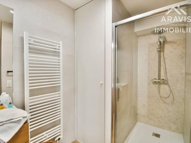 New apartment at slopes, parking, Wi-Fi, balcony, sleeps 6 FR-1-391-188 - Le Grand Bornand
