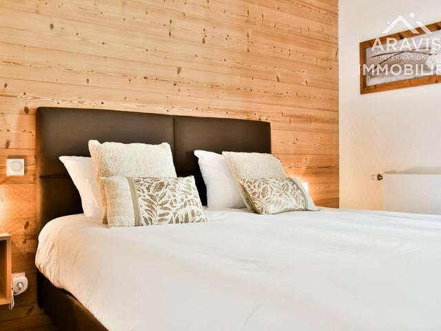 New apartment at slopes, parking, Wi-Fi, balcony, sleeps 6 FR-1-391-188 - Le Grand Bornand