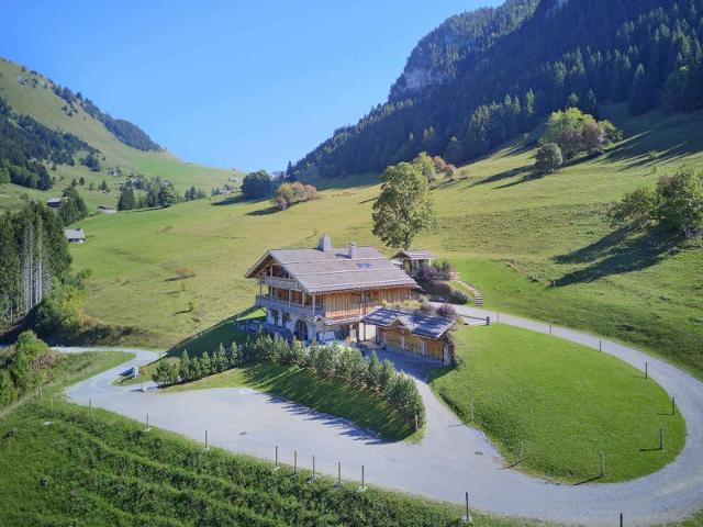 Chalet AUTHENTIC LODGE SPA - La Clusaz