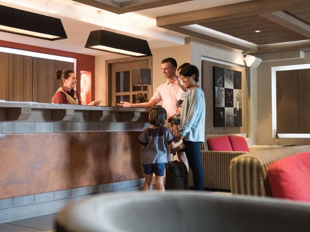 Apartment Rés. Boutique CGH Chalet des Dolines 5* - Montgenèvre