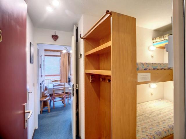 Charming 2-Room Apartment Ski-In/Ski-Out in Les Menuires - Carlines II 25B FR-1-178-36 - Les Menuires Bruyères