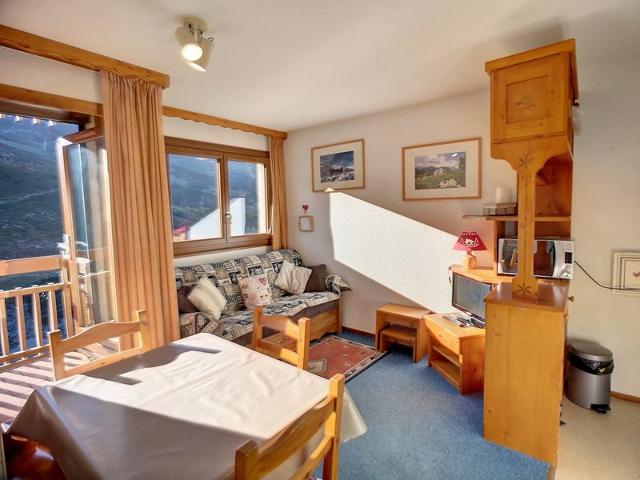 Charming 2-Room Apartment Ski-In/Ski-Out in Les Menuires - Carlines II 25B FR-1-178-36 - Les Menuires Bruyères
