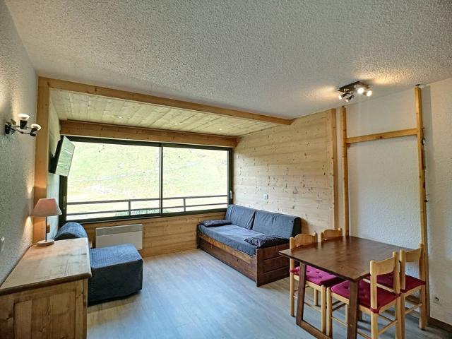 Cozy 2-Room Apt for 5, South-West Exposure, Renovated, Ski-in/Ski-Out, Free WiFi - Les Menuires FR-1-178-70 - Les Menuires Reberty 1850