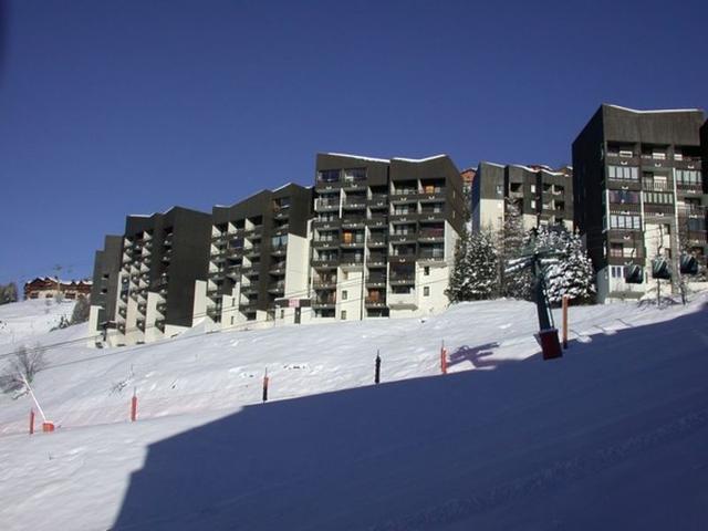 Cozy 2-Room Apt for 5, South-West Exposure, Renovated, Ski-in/Ski-Out, Free WiFi - Les Menuires FR-1-178-70 - Les Menuires Reberty 1850