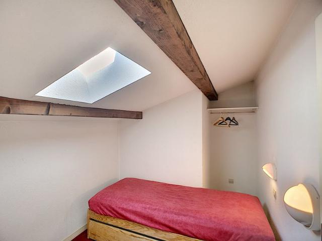 4-room duplex apartment, ski-in/ski-out, 6 people, parking, WiFi FR-1-178-13 - Les Menuires Bruyères