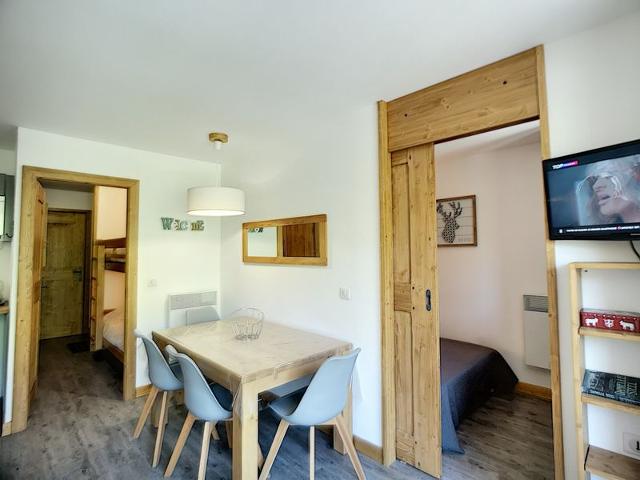 Les Menuires: 1BR+Mountain Nook, 4 ppl, Balcony, Free Parking, Ski-In/Ski-Out FR-1-178-30 - Les Menuires Bruyères